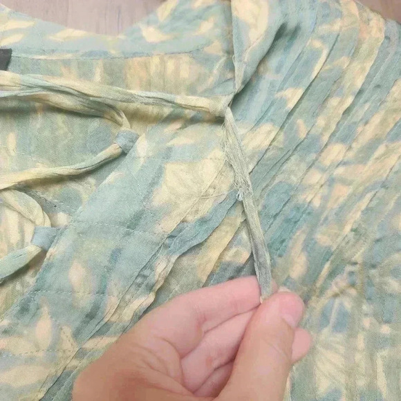 Rag & Bone New York Sachi Floral Top in Green Floral Sheer M Women's - Picture 6 of 13